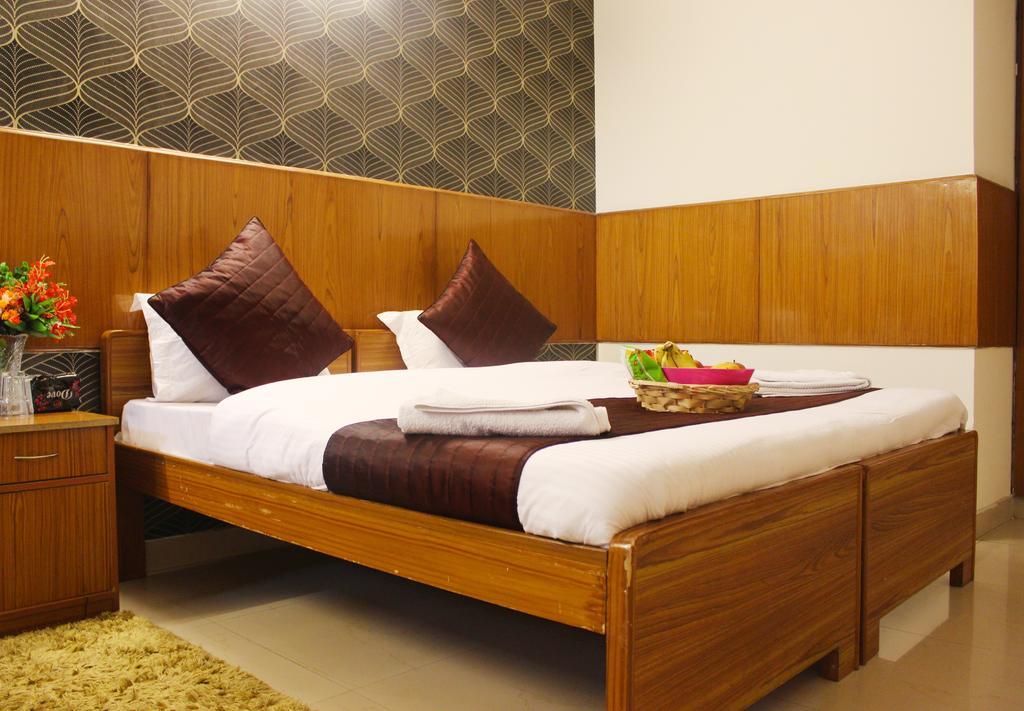 نيودلهي Hotel Delhi Marine Club C6 Vasant Kunj المظهر الخارجي الصورة