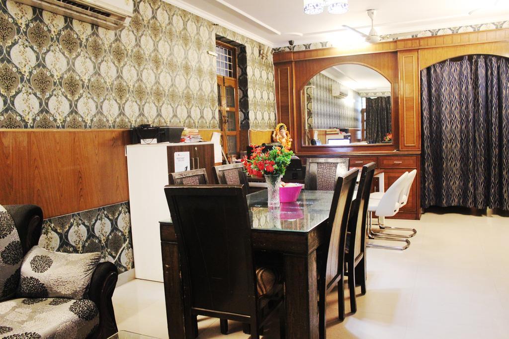 نيودلهي Hotel Delhi Marine Club C6 Vasant Kunj المظهر الخارجي الصورة